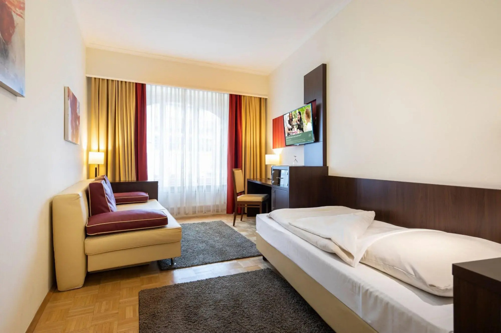 Hotel photo 16