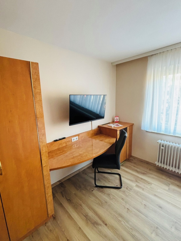 Standard Triple room with balcony