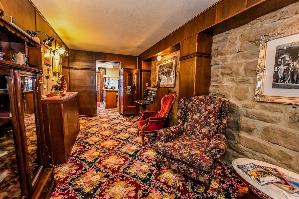 Hotel photo 11