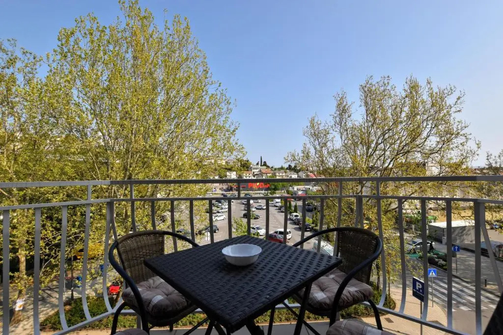 Apartments Dobranic