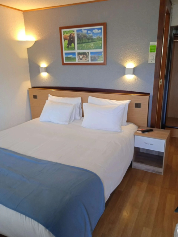 Standard Double room (full double bed)