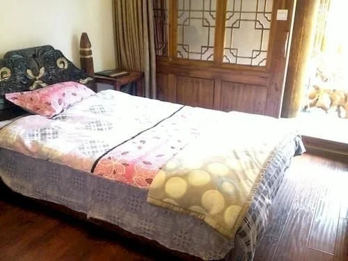 Lijiang Love Garden Hotel