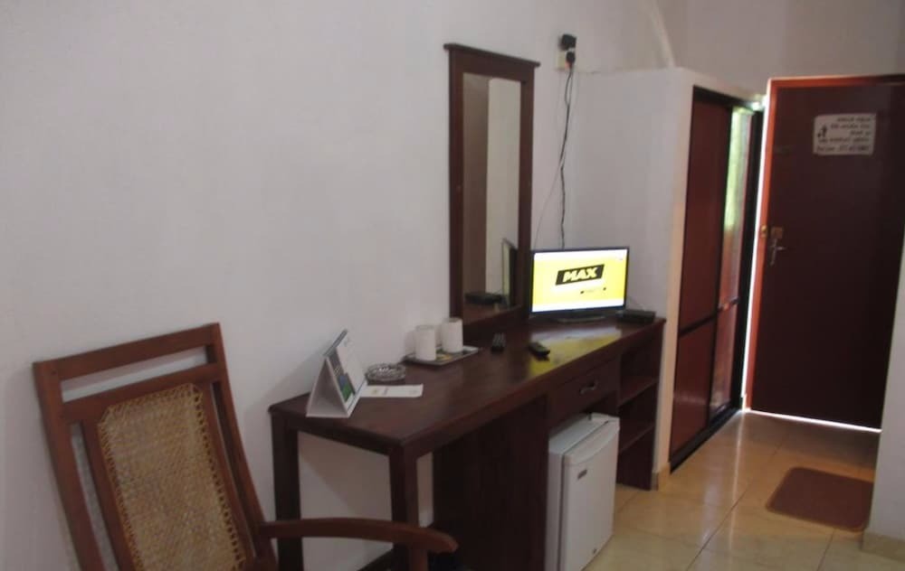 Larn's Villa