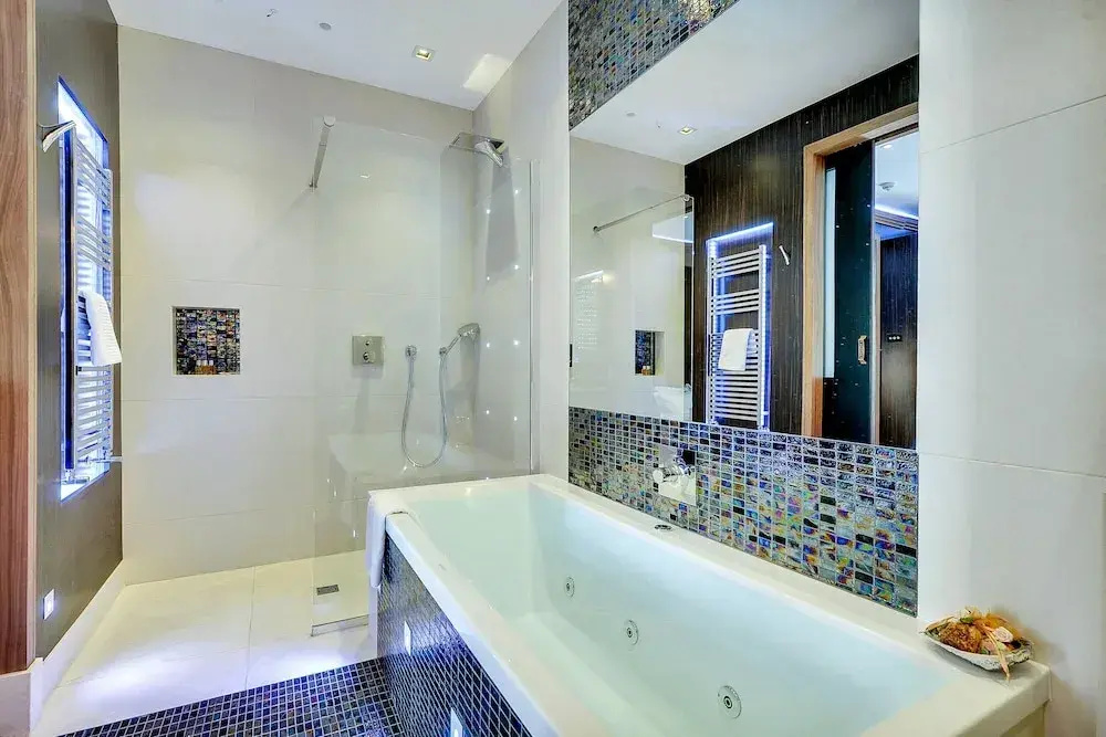 Mala Anglia Deluxe Rooms & SPA - Général
