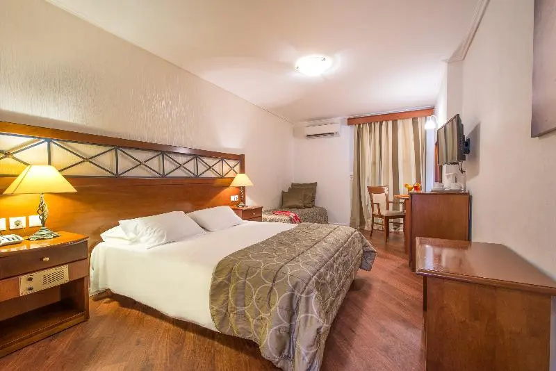 Superior Double room with balcony (full double bed)