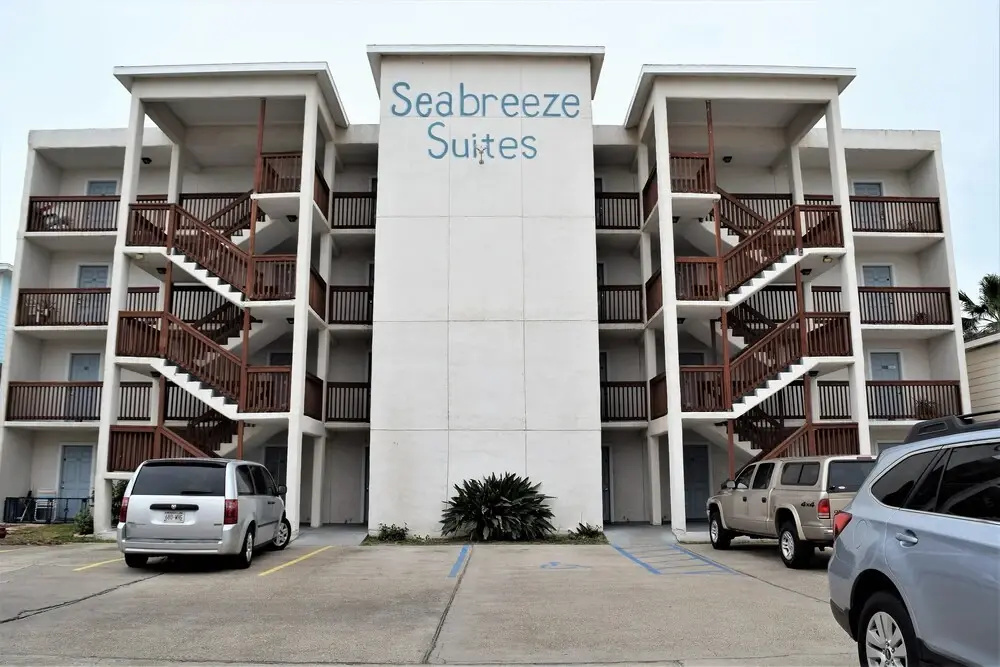 114 Sea Breeze - One Bedroom Condo