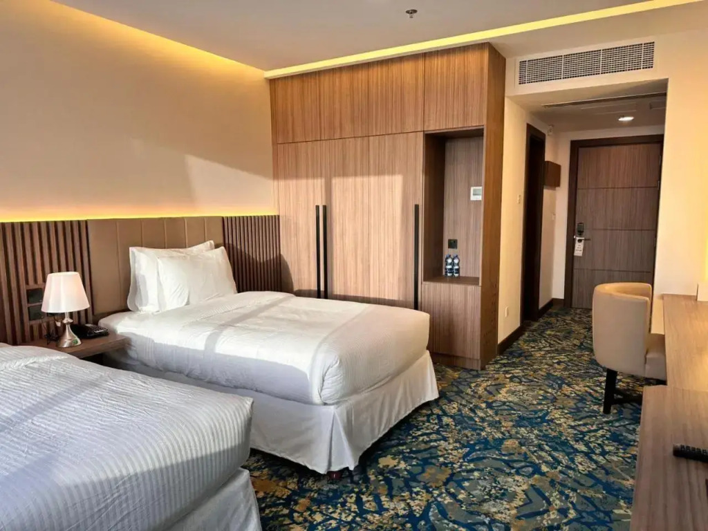 Surgrand Hotel - фото 23