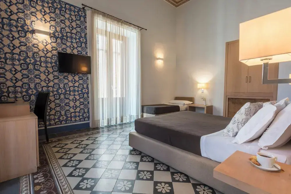 Superior Triple room