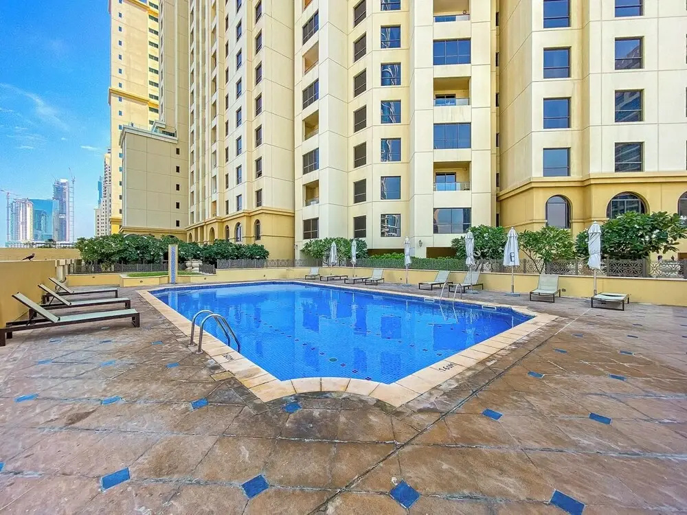 Stonetree - Spacious 2 BR - Near Beach