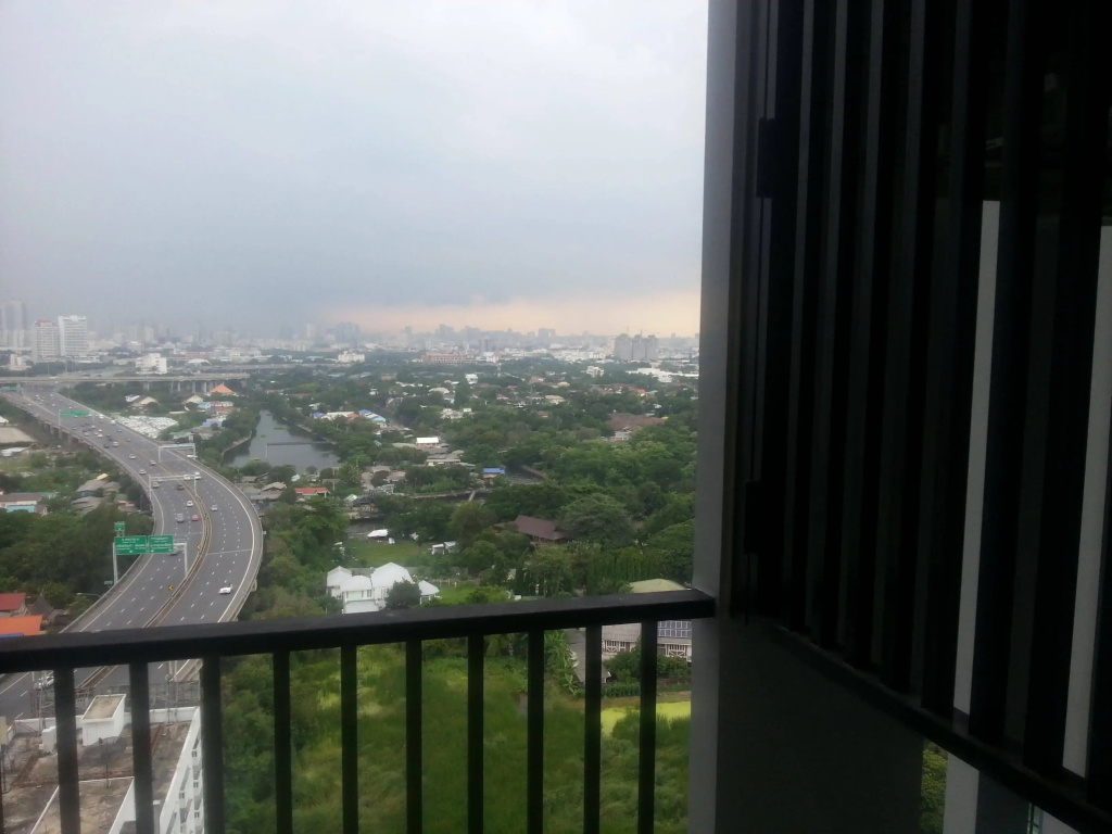 The Base Rama 9 Hotel by Ricco