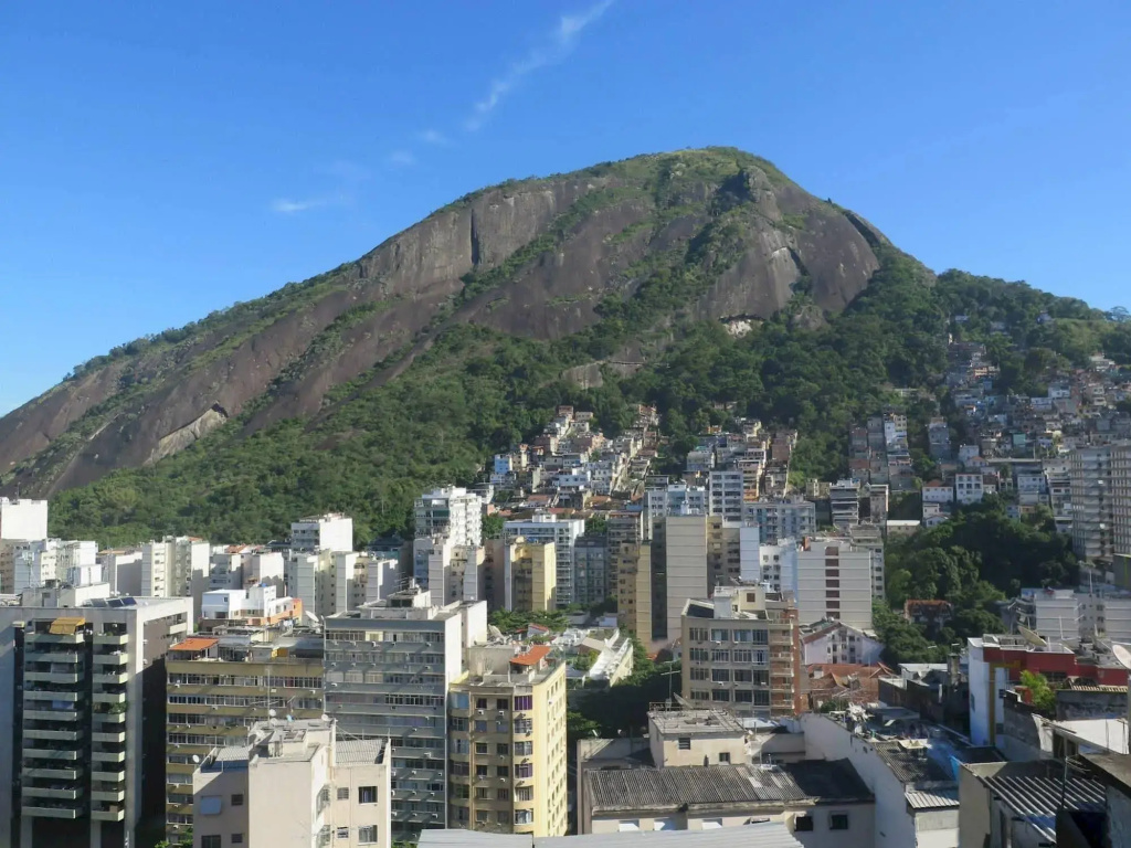 Walk on the Favela