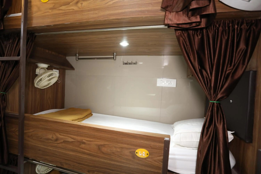 Mango Marol Dormitory — 4