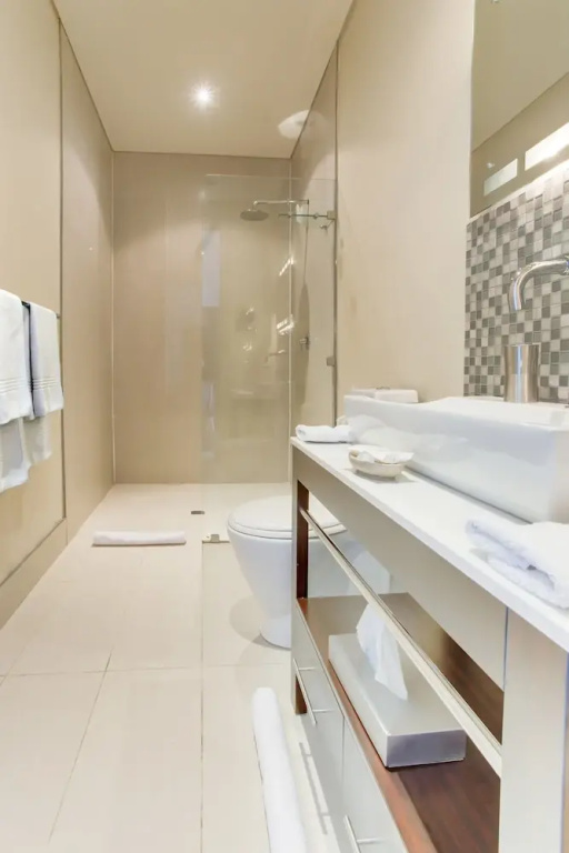 The One 8 Hotel - Chambres