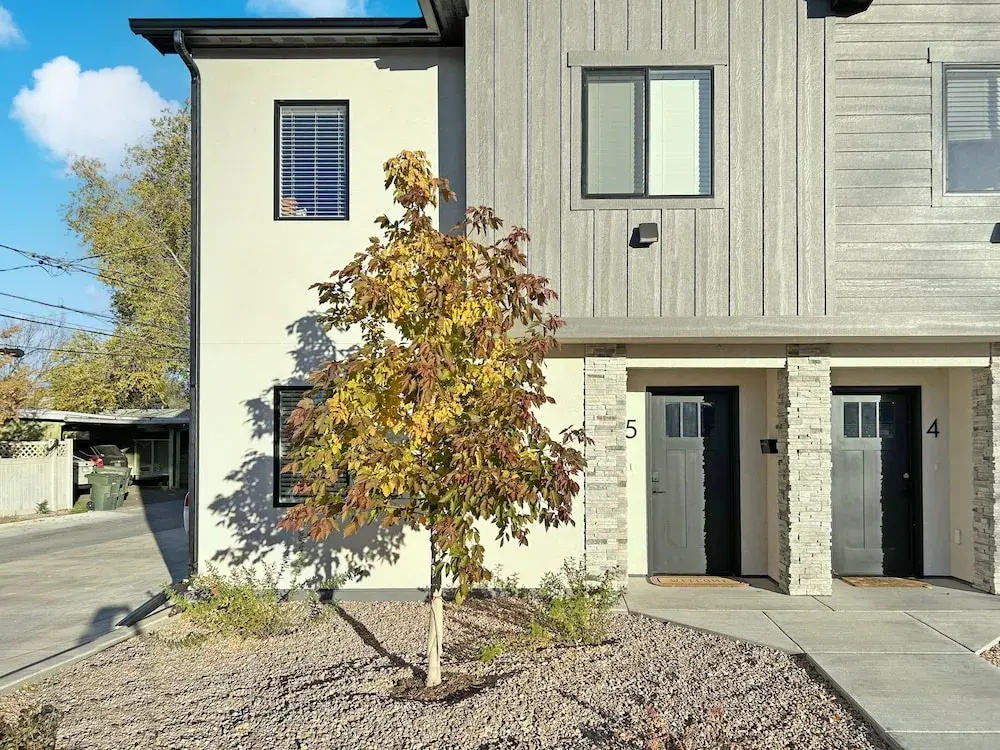 The Maverick Haus 3 Bedroom Townhouse