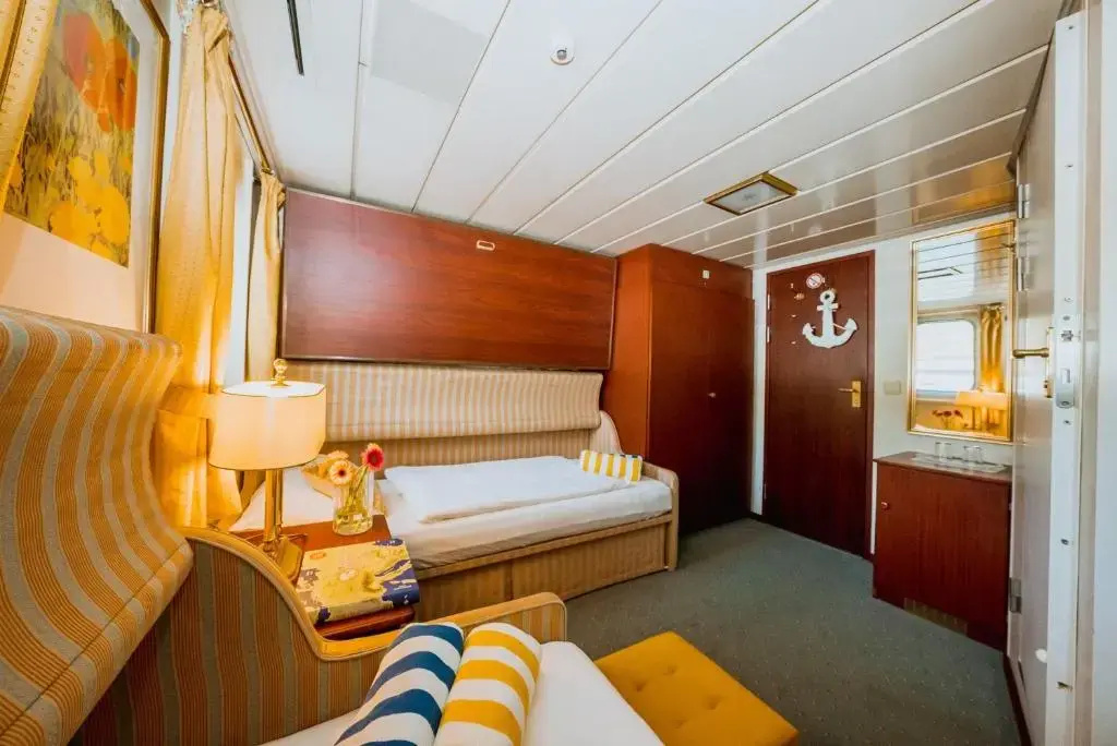 Standard Double room (twin beds)