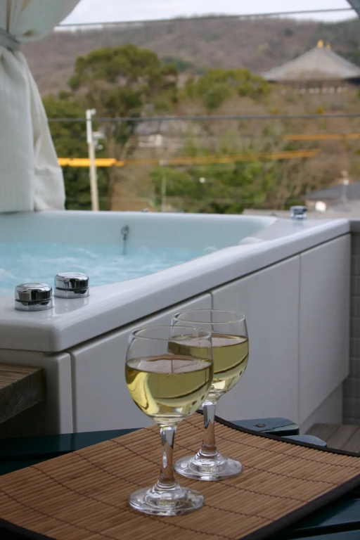 Balcony & Terrace