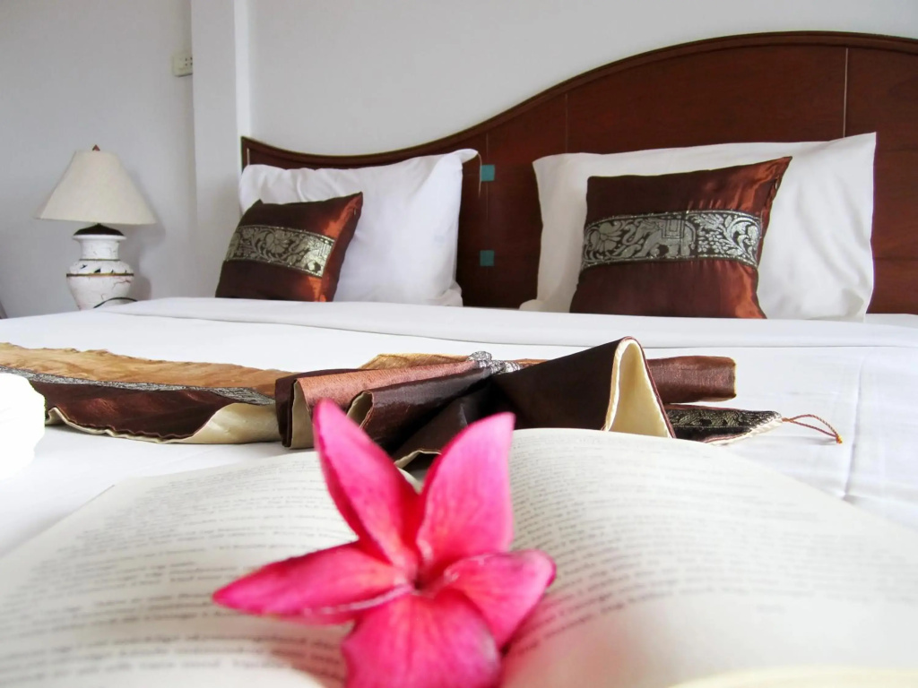 Lanta Il Mare Beach Resort