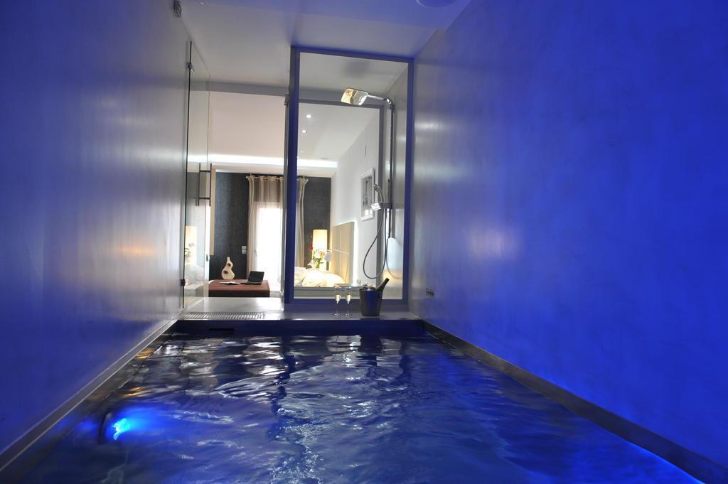 Apartaments Gaudint Barcelona Suites - 2