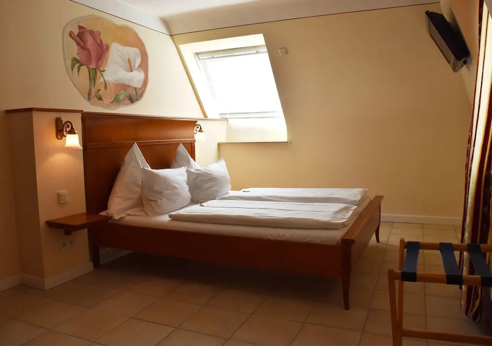 Одноместный номер Comfort двуспальная кровать в XII Apostel Hotel Albergo