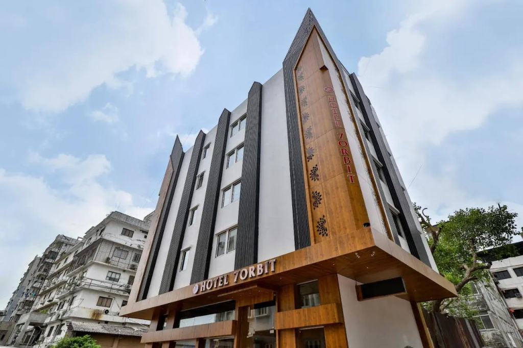 7 Orbit Hotel Surat