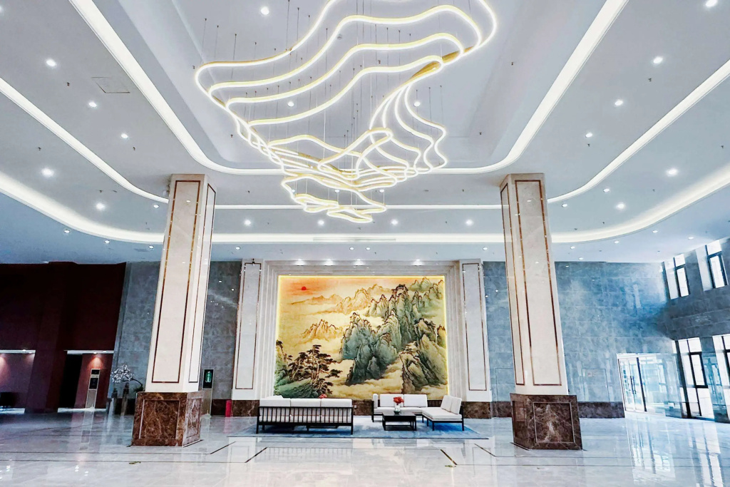 Lobby & Reception