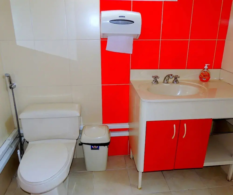Comfort room