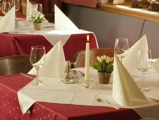 Food & Beverage