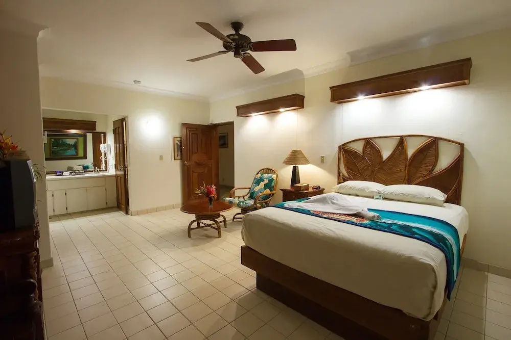 Manta Ray Bay Resort - Chambres