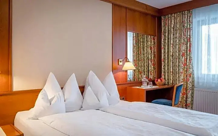 Gartenhotel Crystal - Chambres