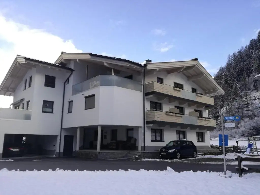 Gstehaus Holaus - Chambres