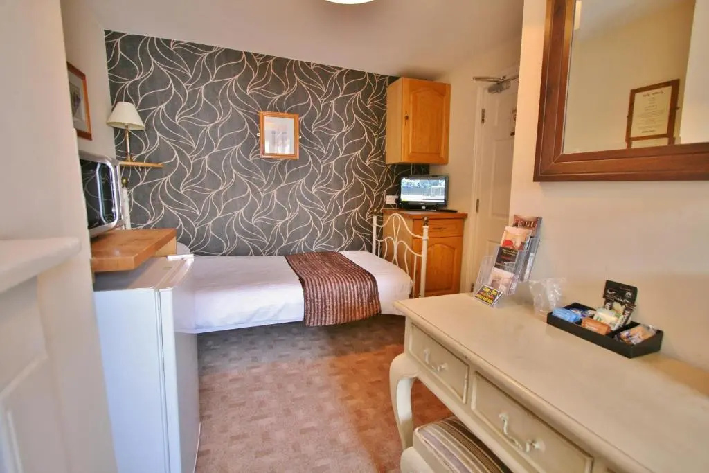 Central Hotel Cheltenham by Roomsbooked - Général