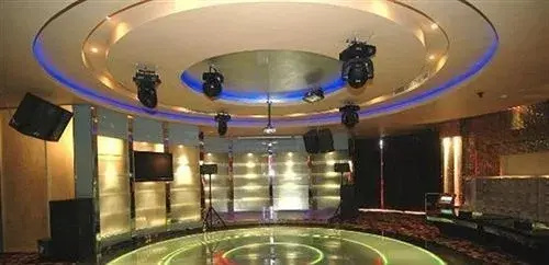 Seven Star International Hotel - Pingxiang - фото 2
