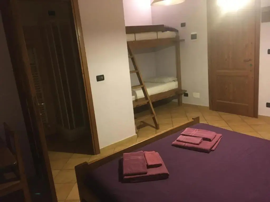 Standard Quadruple room