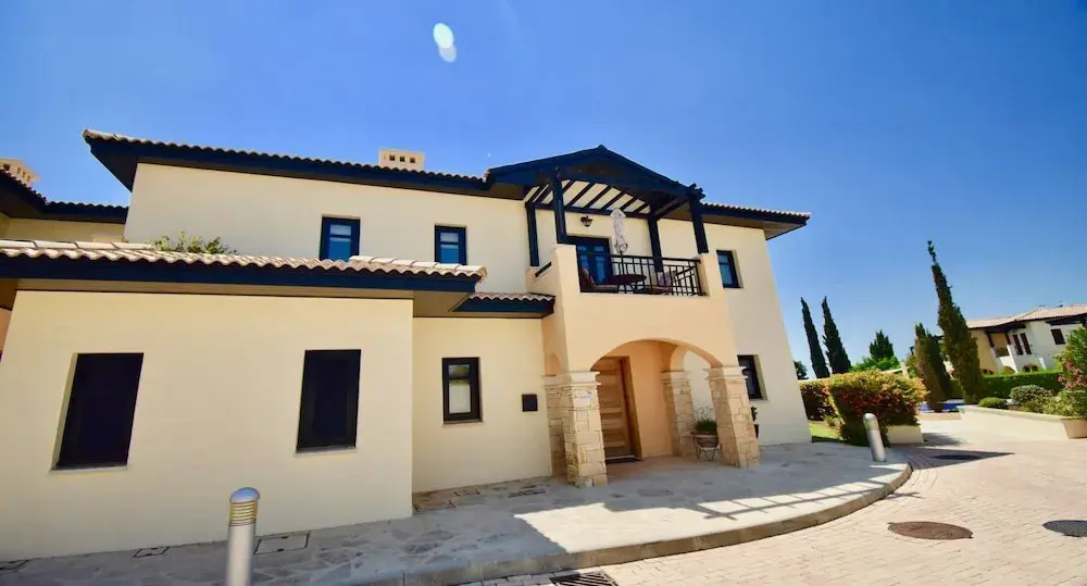 Apartment B11 - Hera