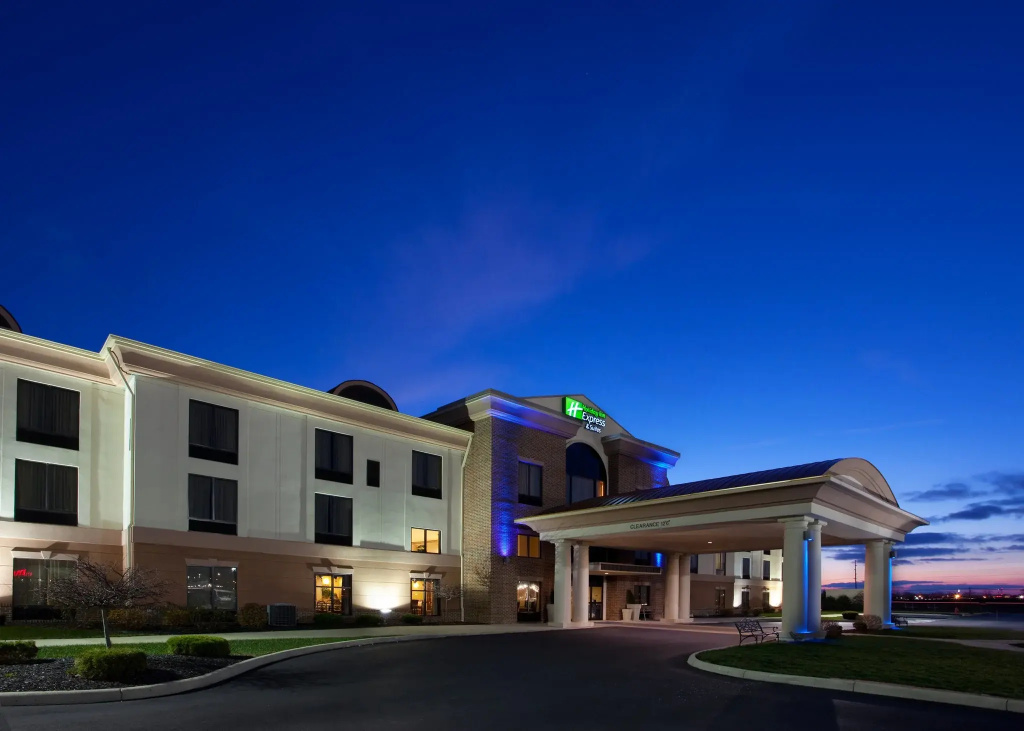 Holiday Inn Express Hotel & Suites Bowling Green by IHG