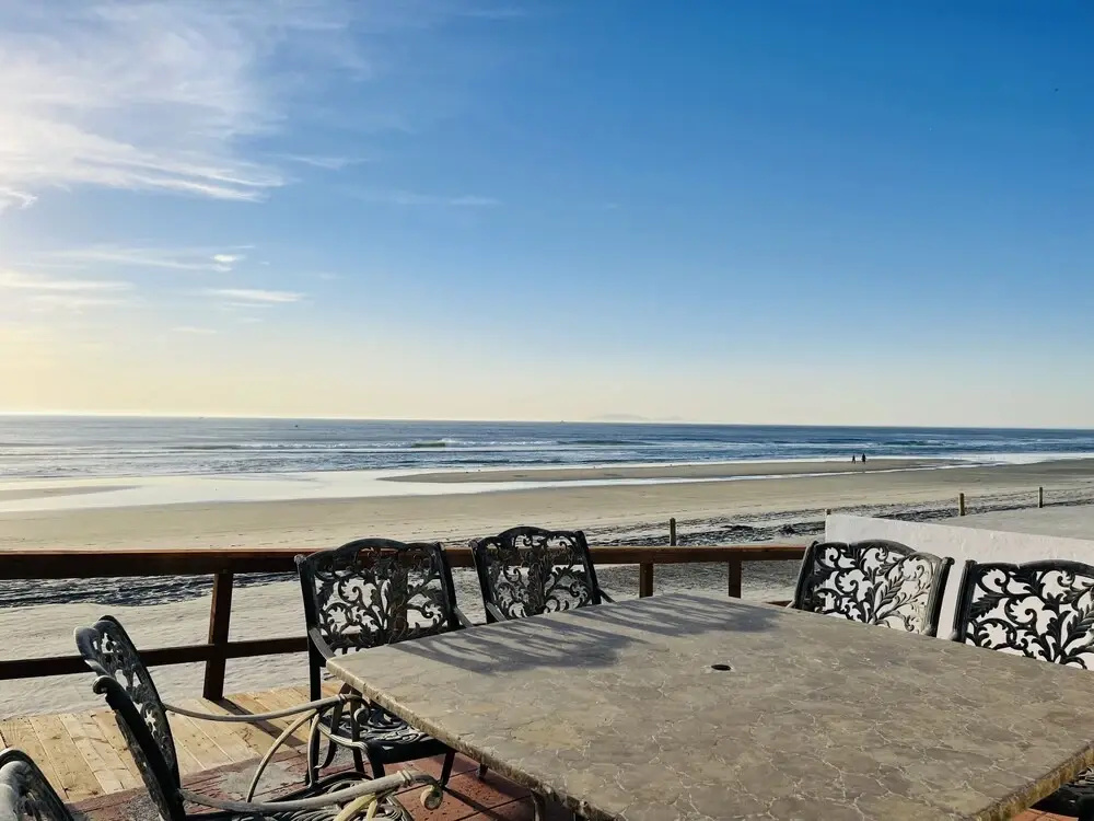 Beach & Waterfront