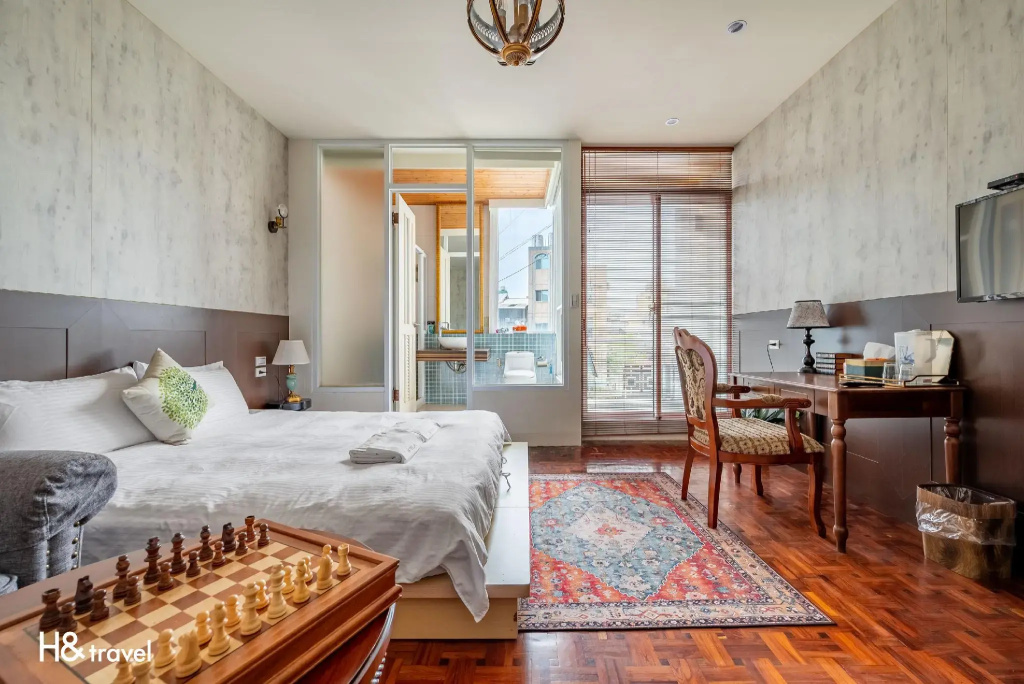 Superior room
