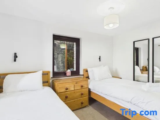 Hairpin Cottage - 2 Bed Holiday Home - Langland