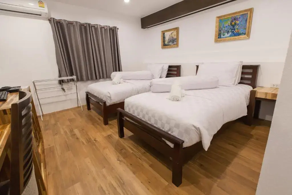 Superior Double room (twin beds)