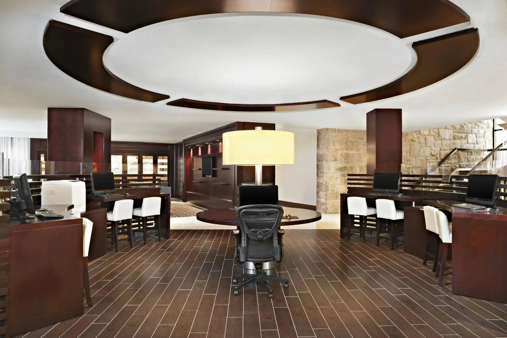 Sheraton Montreal Airport Hotel - Général