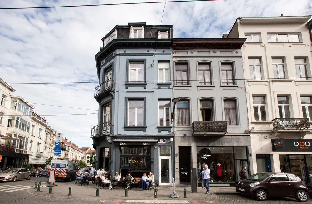 Louise Apartments Chatelain