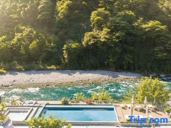 Brilliant Resort Xiling Snow Mountain Chengdu