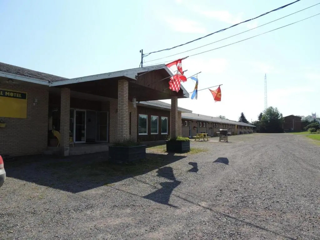 Balmoral Motel
