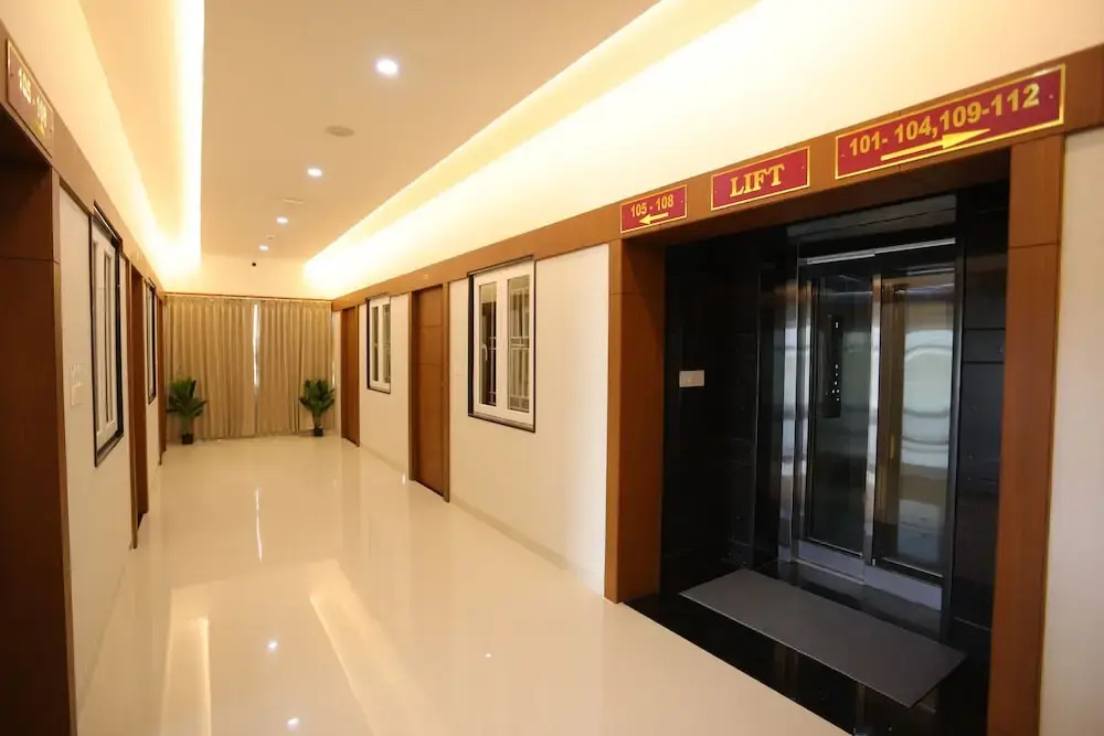 Hotel photo 11