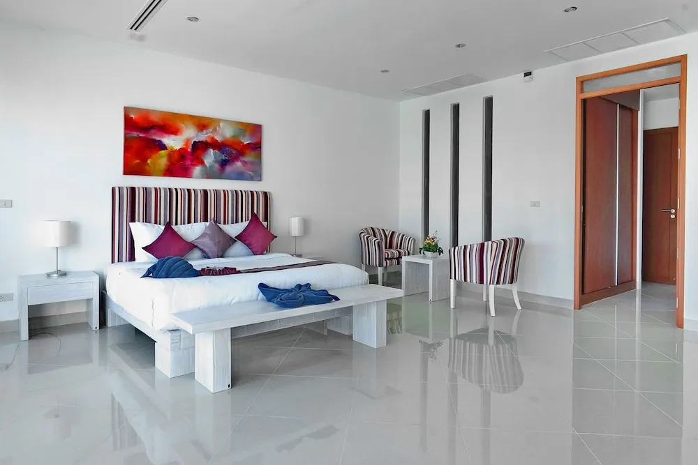 Luxury Apartment