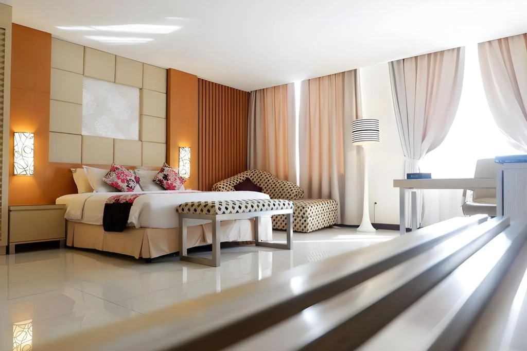 Hotel photo 32
