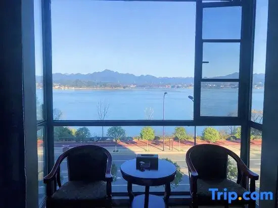 Jingshan Hotel - Chambres