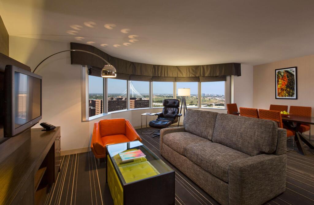 Hyatt Regency Dallas by null