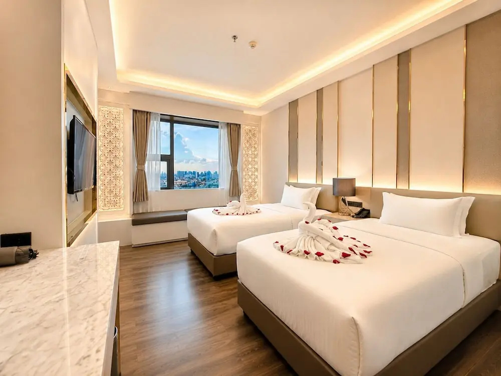 Отель Lee Hotel Lat Phrao в Бангкоке
