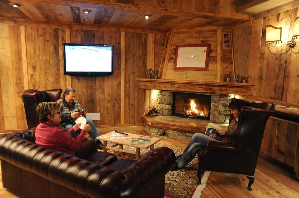Laghetto Alpine Hotel & Restaurant by null